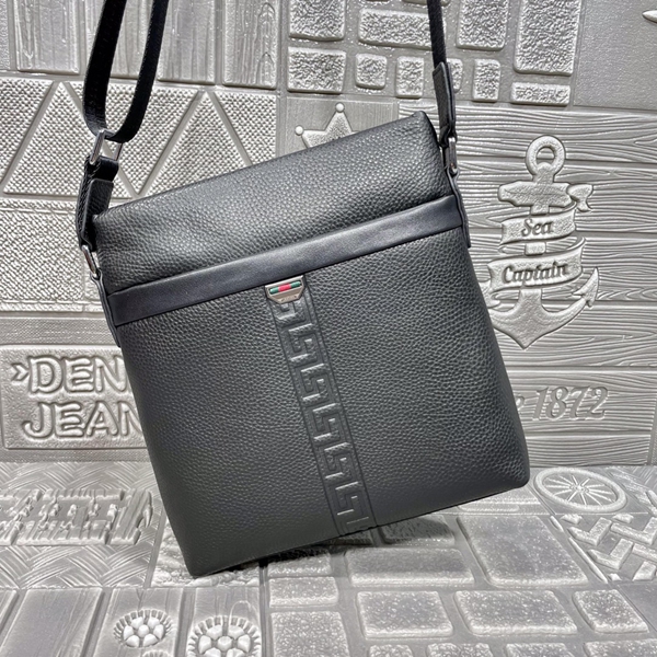 スーパーコピーブランドバッグ背面デザイン